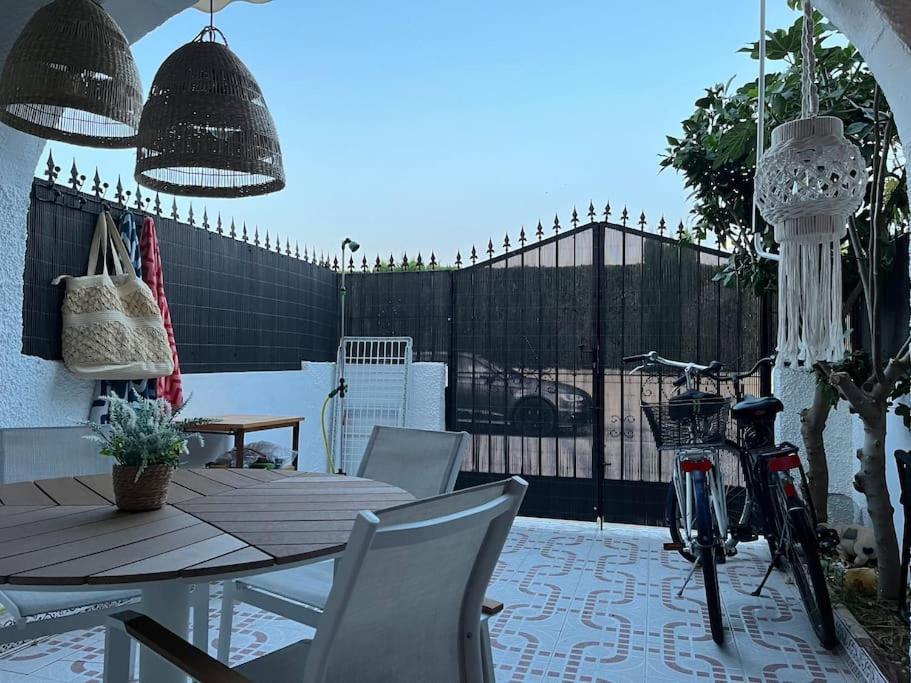 הוילה Los Alcázares Casa Naranja מראה חיצוני תמונה